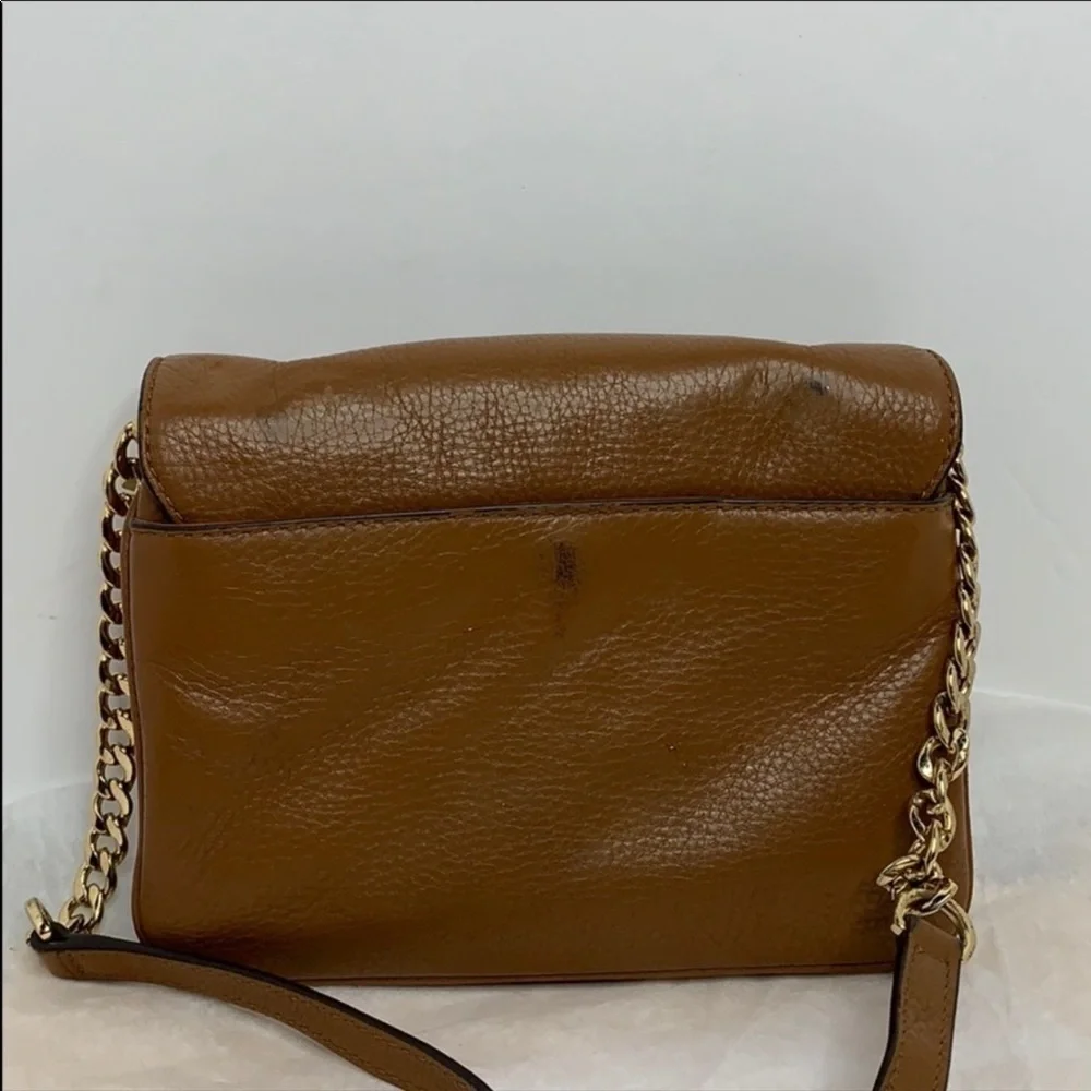 Michael Kors Pebbled Leather Jet Set crossbody